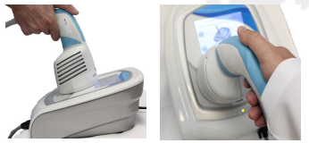 Plataforma Zye — g) Use os óculos de proteção e posicione o aplicador probe/ cluster em contato com o receptor CHECK localizado na par...